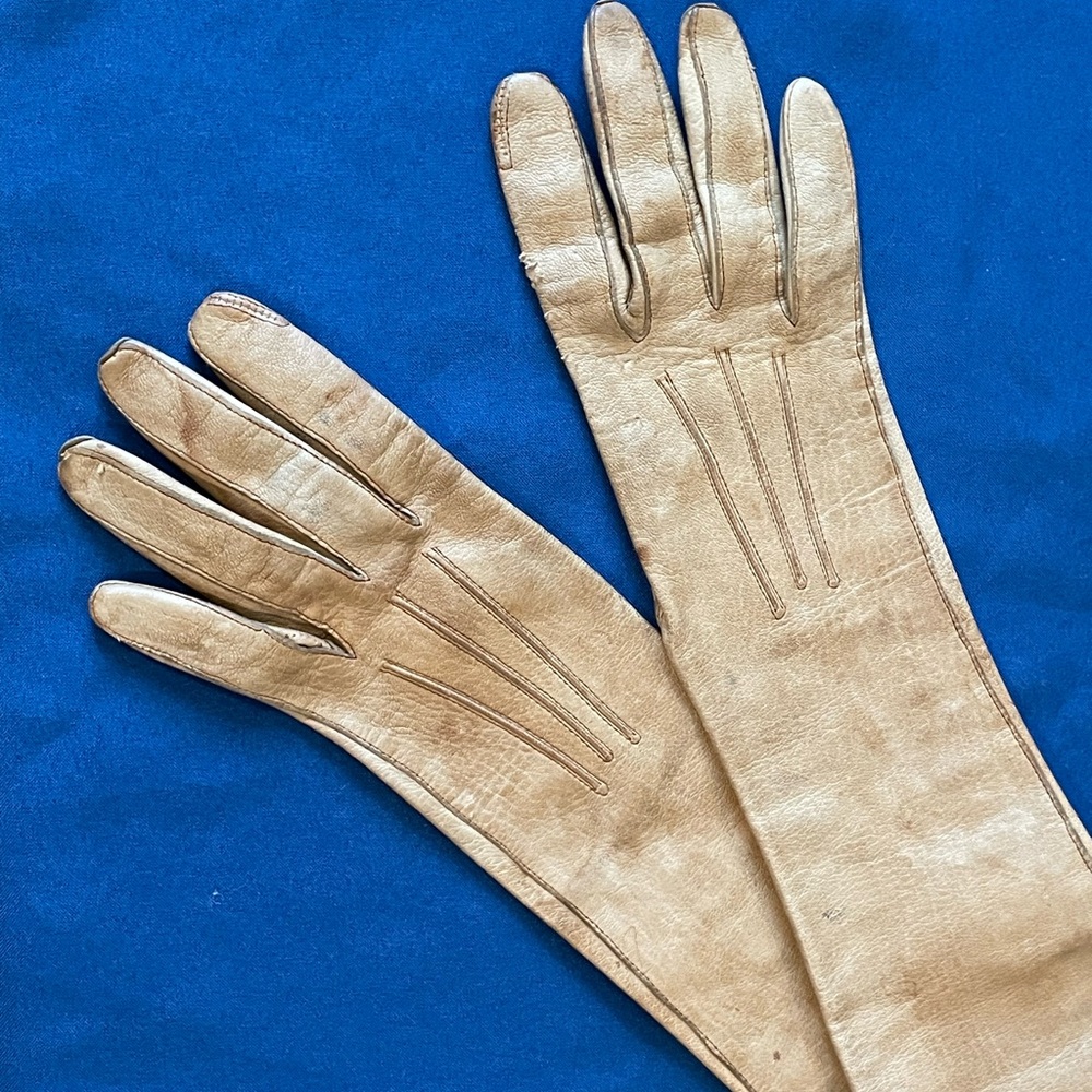 Vintage Tan Leather Extra Long Gloves